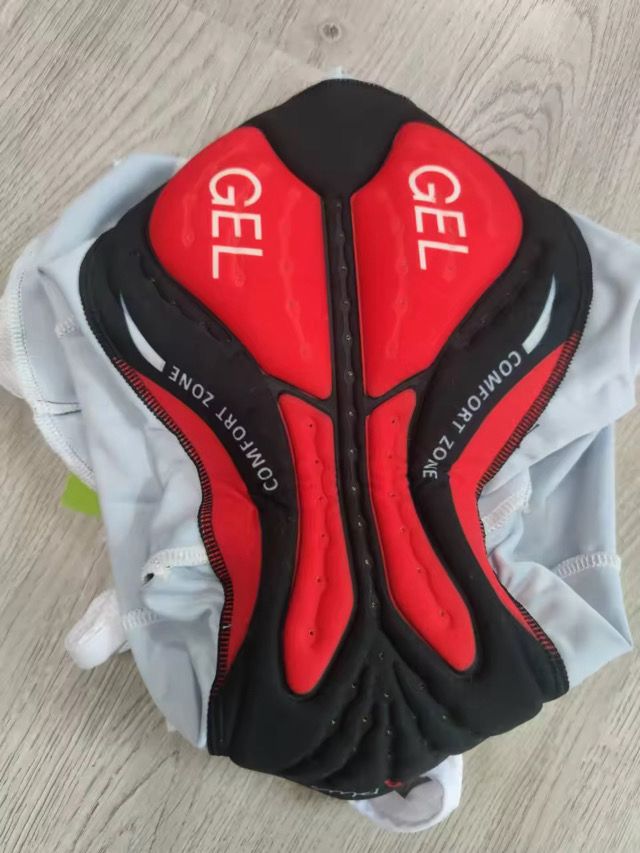 Gel padding detail